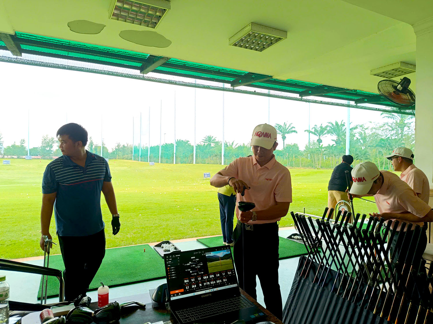 Sự Kiện Demo Gậy Golf Honma Tại Sân Tập Golf Tân Sơn Nhất 25/02/2025